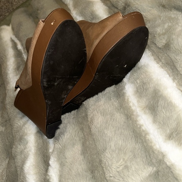 BP Peep Toe Wedges - Picture 4 of 6